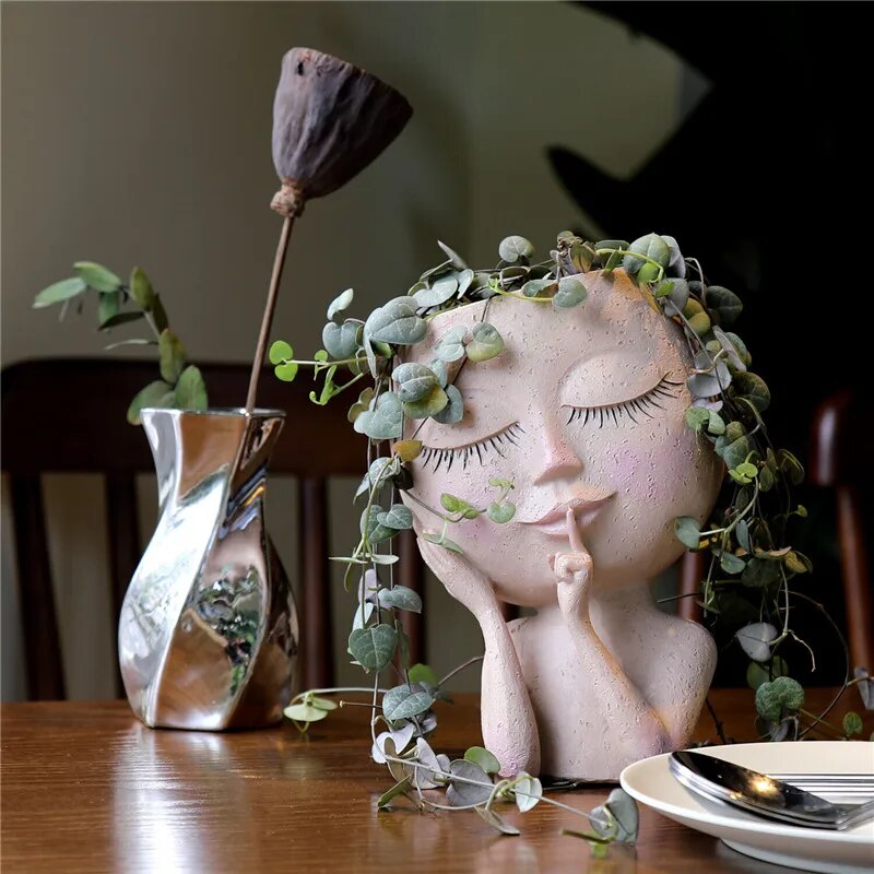Botanica™ Květináč s obličejem