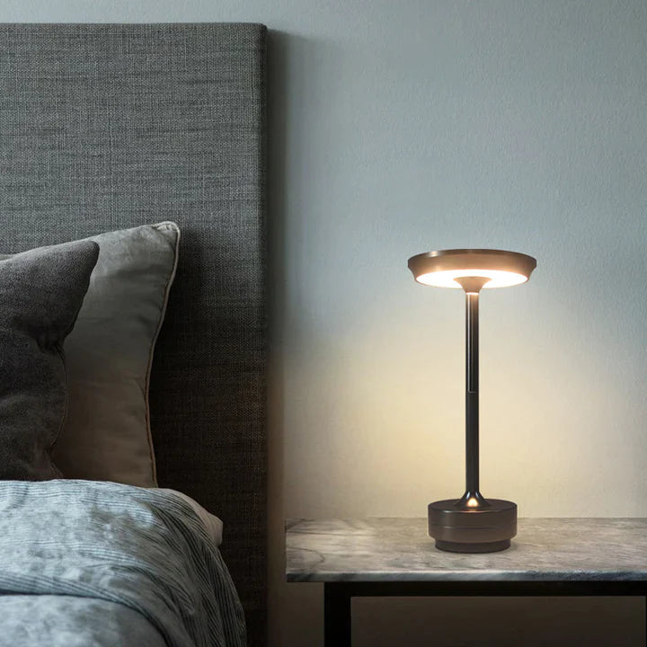 Lumina Luxe™ Bezdrátová dobíjecí stolní lampa